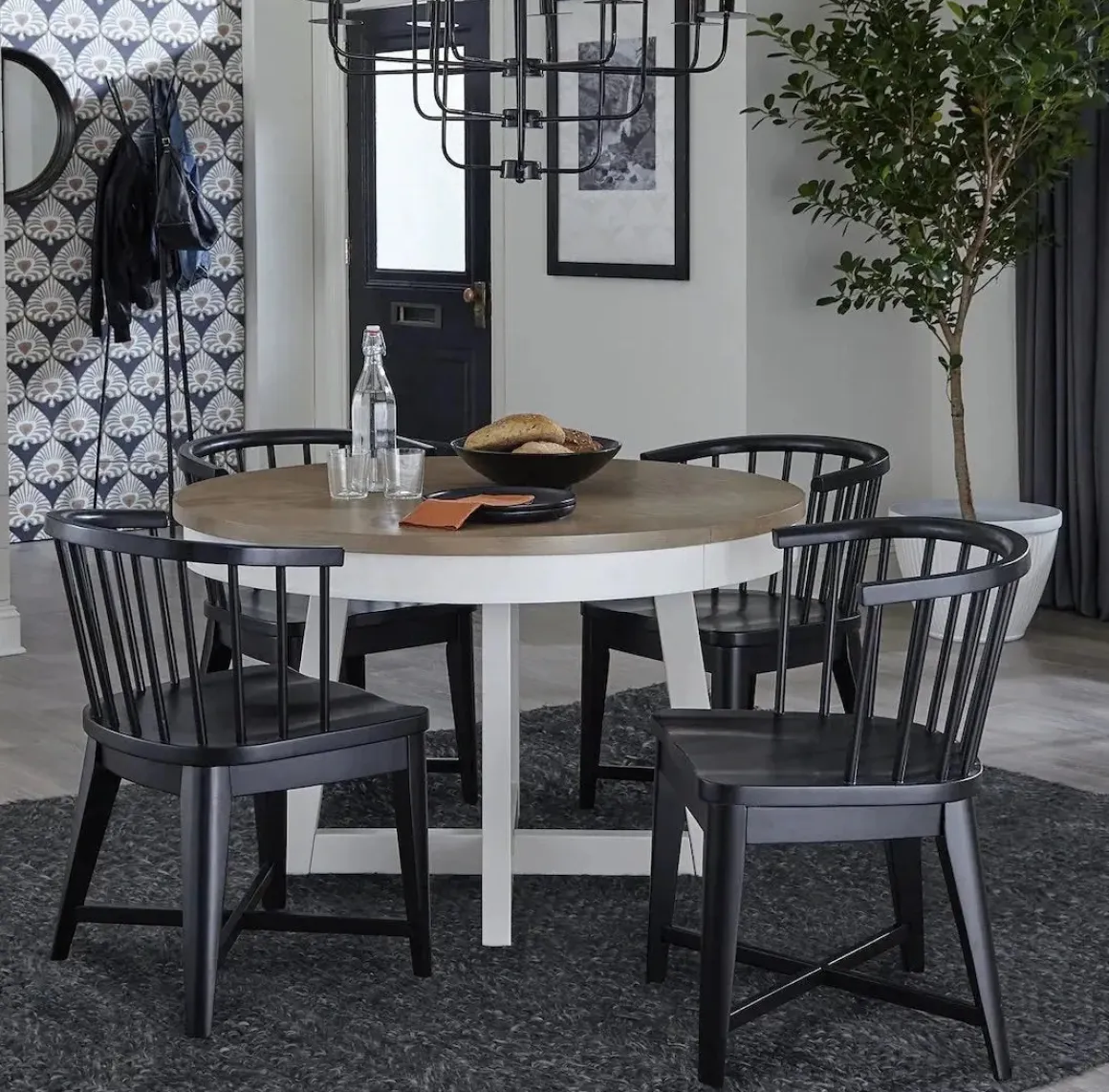 Americana Round Dining Table & 4 Upholstered Chairs In Cotton
