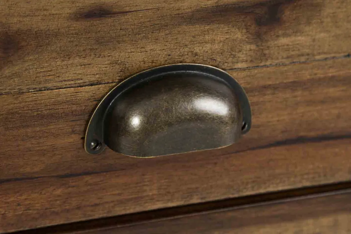 Artisans Media Console In Oak, 50 Inch