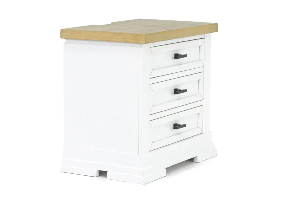 Ashbryn Nightstand In White