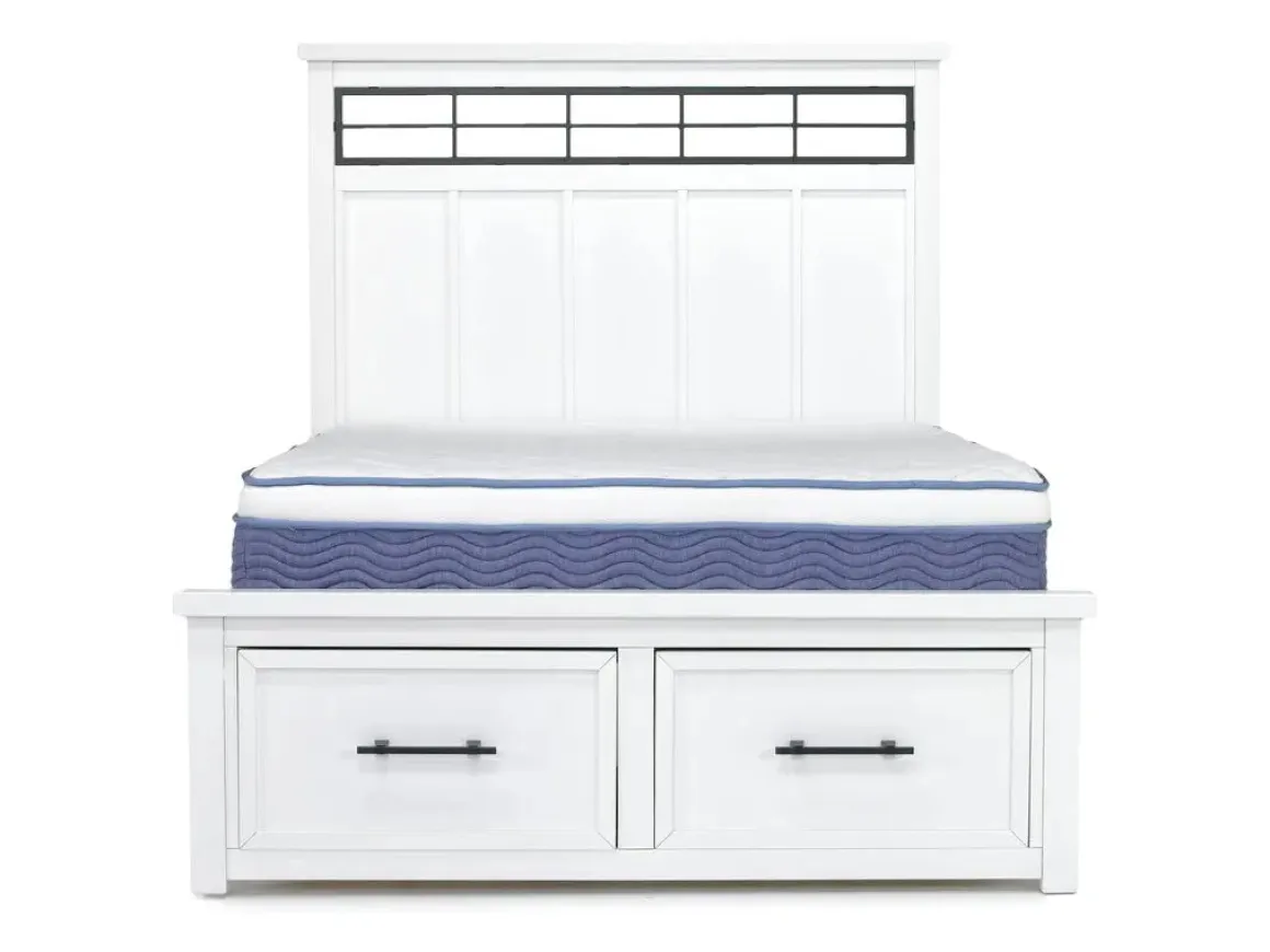 Ashbryn Storage Bed In White, Queen