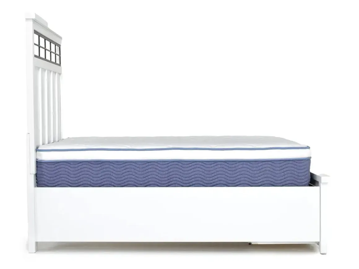 Ashbryn Storage Bed In White, Queen