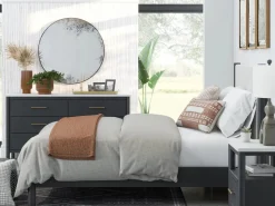 Avalyah Short Indoor/Outdoor Planter Vase In Burnt Umber