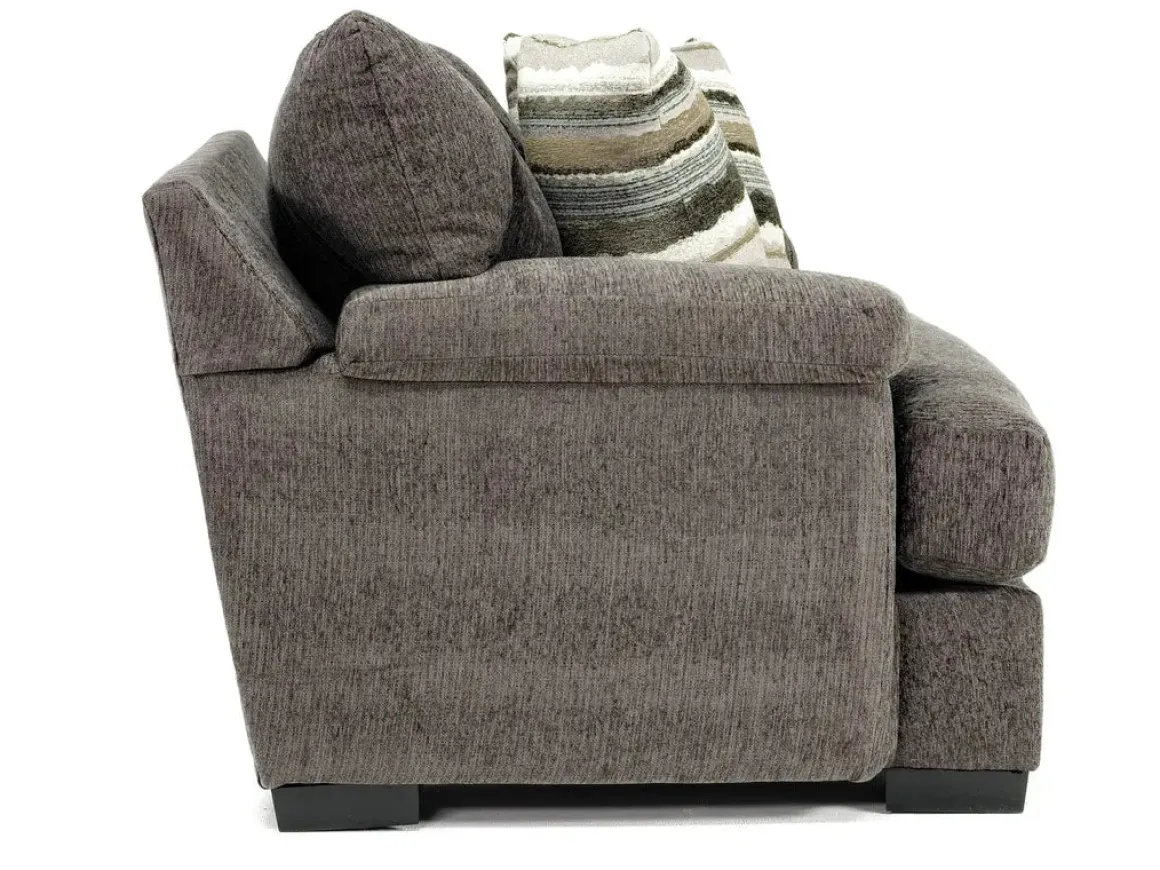 Bermuda Chair In Victory Sterling