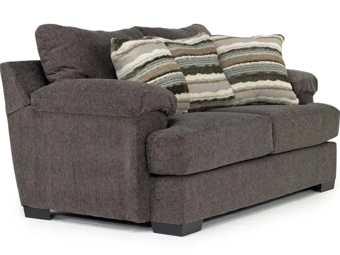 Bermuda Loveseat In Victory Sterling