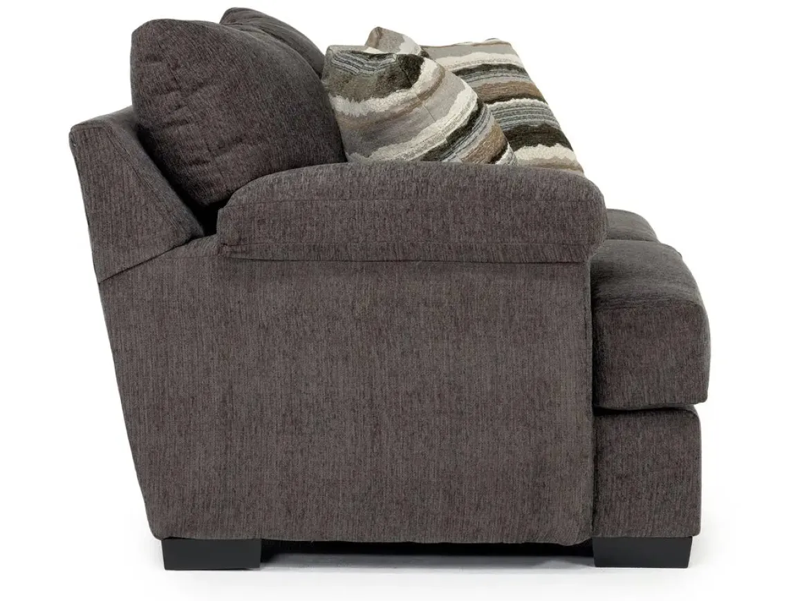 Bermuda Loveseat In Victory Sterling