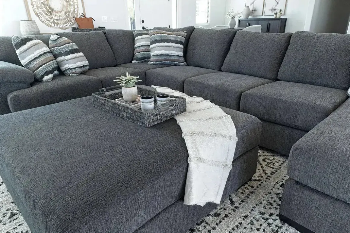 Bermuda Tux Sofa Chaise Sectional In Victory Sterling, Left Facing