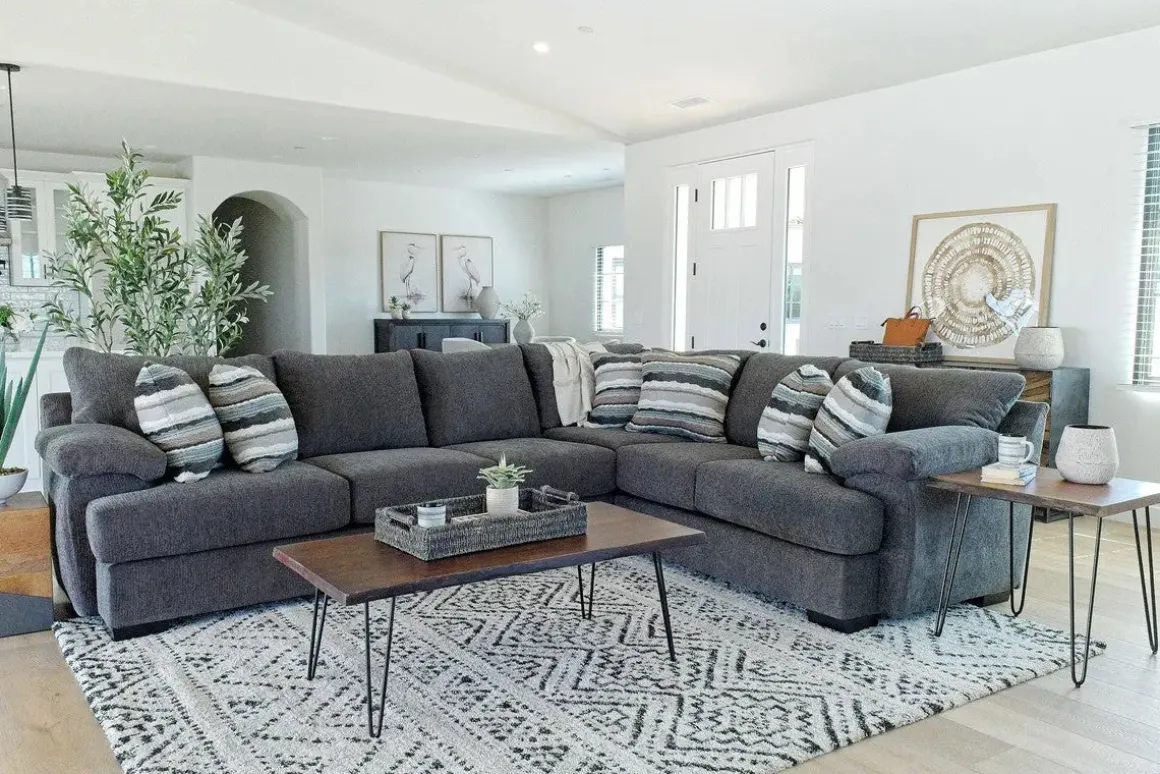 Bermuda Tux Sofa Sectional In Victory Sterling, Left Facing