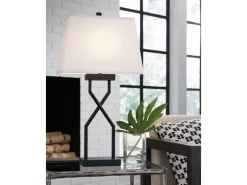 Brookthrone Lamp In Black