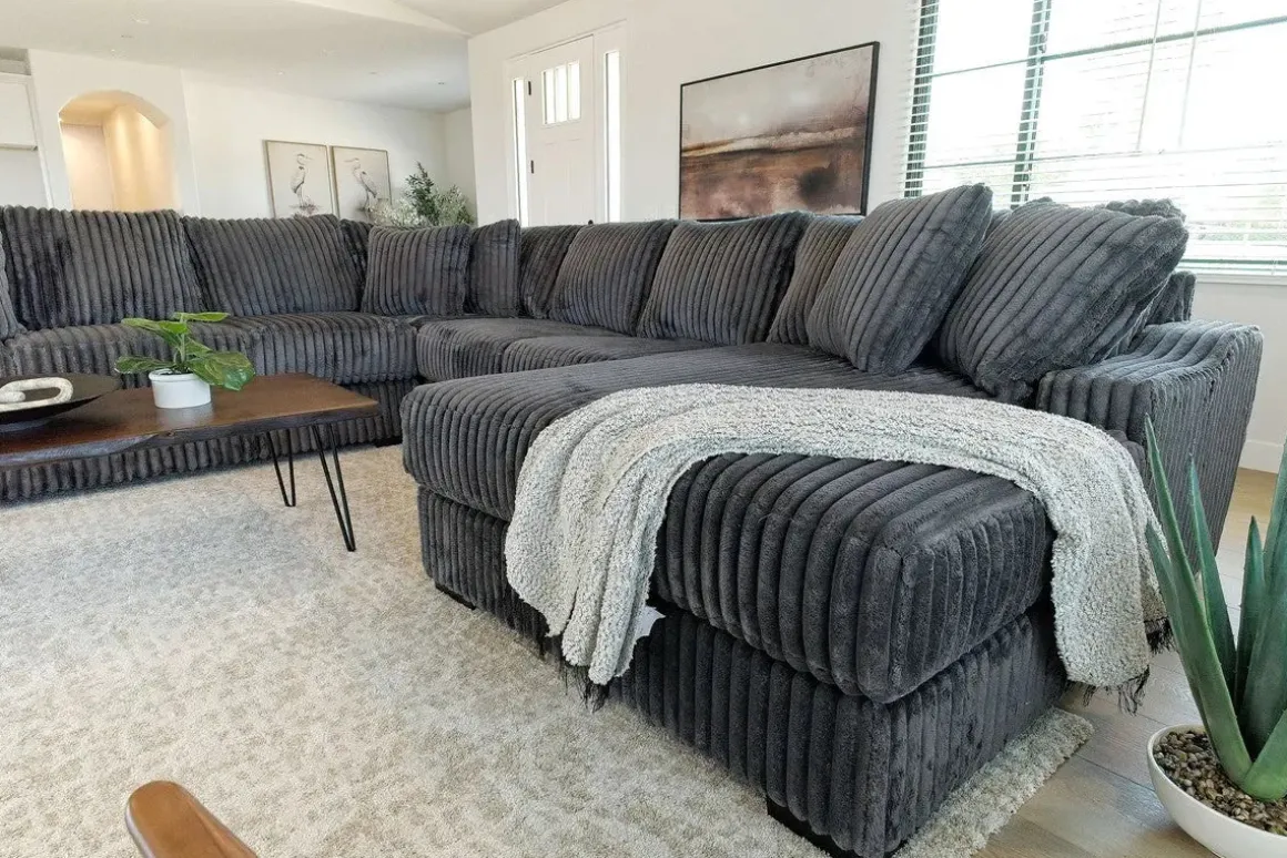 Casper 4 Piece Xl Loveseat Chaise Sectional In Pony Slate, Left Facing