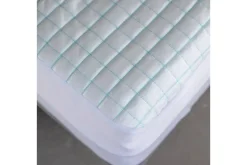 Cooling Ice Mattress Pad Protector In White, Twin