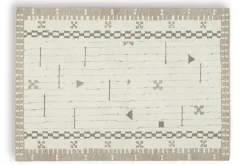 Dot Rug In Cream/Brown/Taupe, 8x10