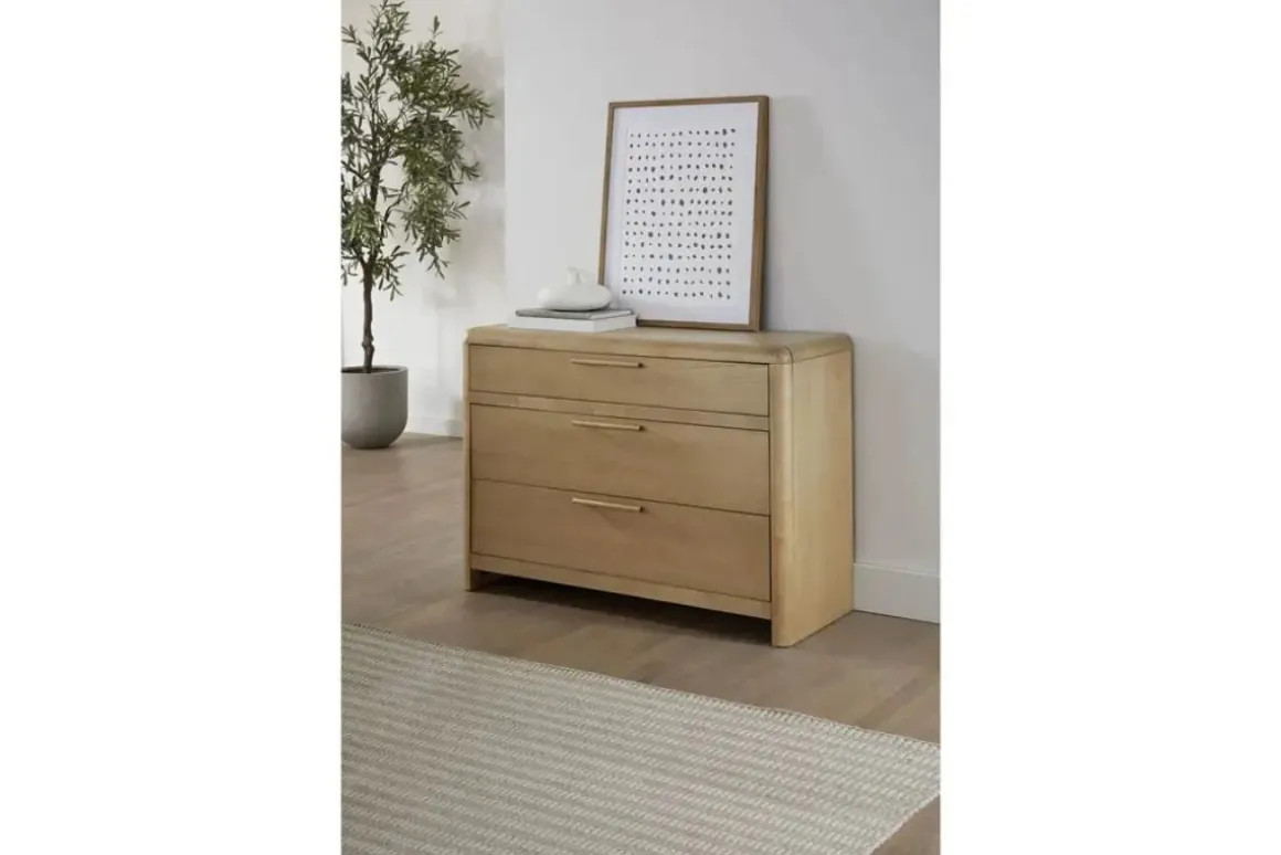 Furano 3 Drawer Bachelors Chest In Ginger
