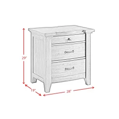 Gage 3 Drawer Nightstand In Chestnut