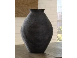 Hannela Small Vase