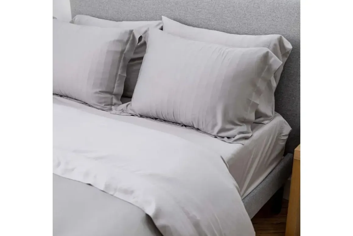Iced Duvet Set In Light Gray, Twin