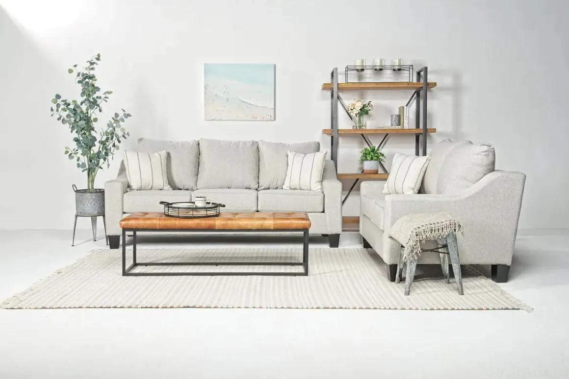 Lucy Sofa & Loveseat In Splash Linen
