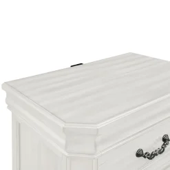 Lyndhurst Nightstand In Walnut