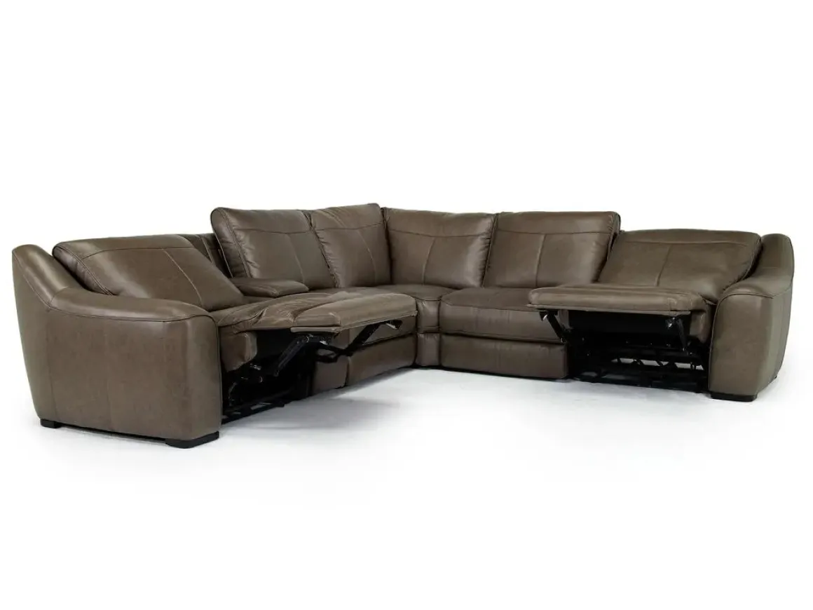 Mayflower 6 Piece 2 Power Sectional W/ Audio Console In Seville Umber Leather