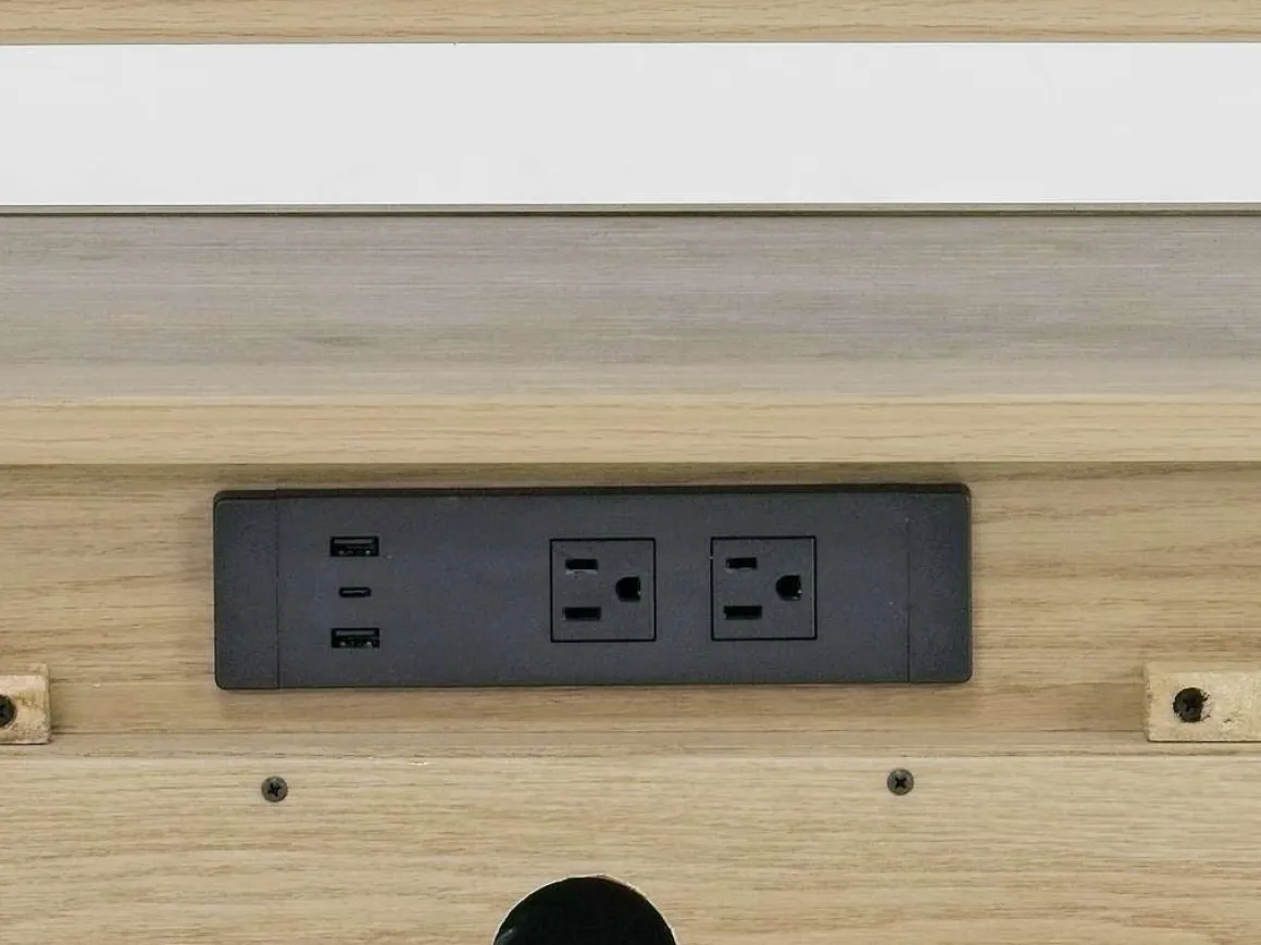 Merrifield Nightstand In Pecan Sandy