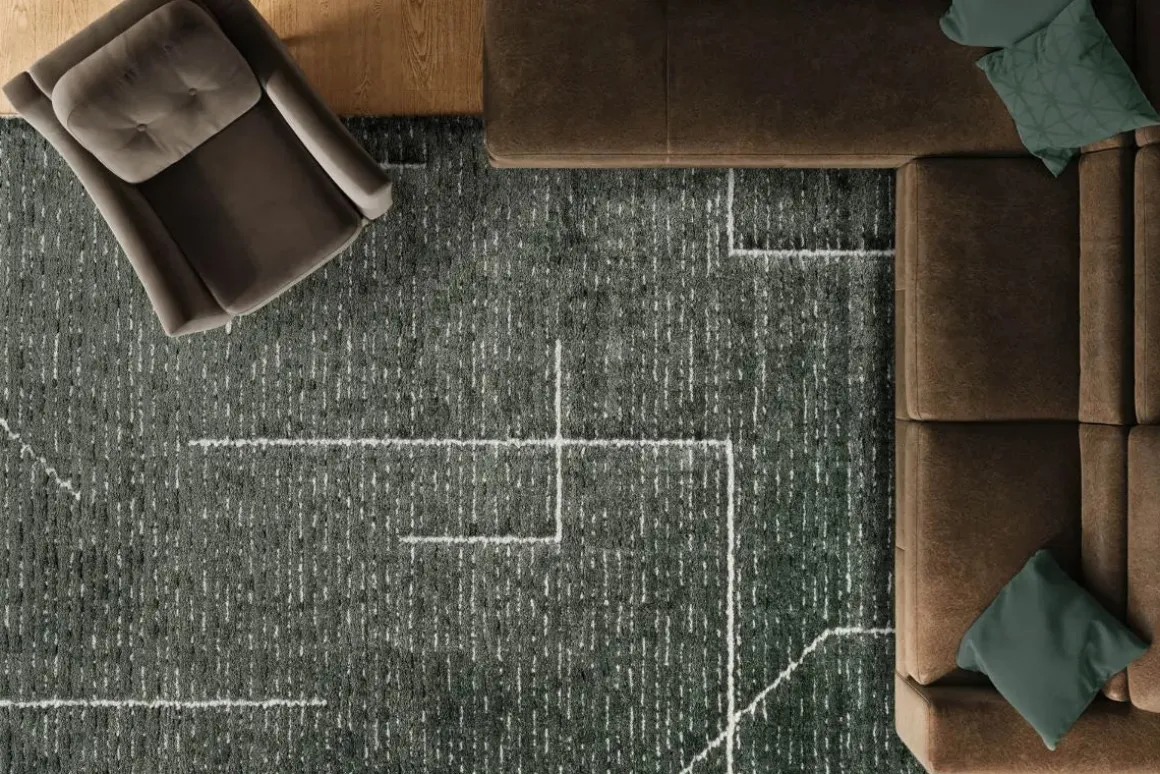 Nube Drift Rug In Forest Green, 5’ X 7’