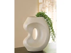 Odion Small Vase In Beige