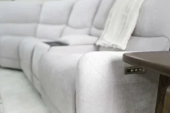 Palencia 7 Piece 3 Power Sectional In Trento Charcoal