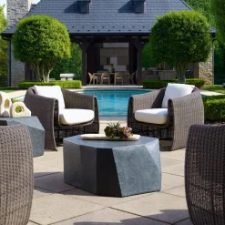 Parra Outdoor Coffee Table In White