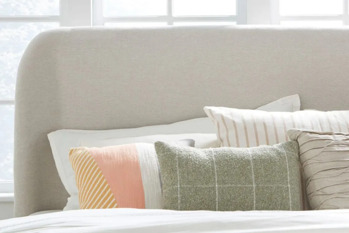 Penny Upholstered Platform Bed In Buff Cream, Full