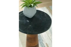 Quinndon Accent Table In Brown/Black
