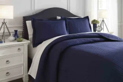 Raleda 3 Piece Coverlet In Navy, Eastern King