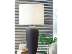 Ryenburg Table Lamp