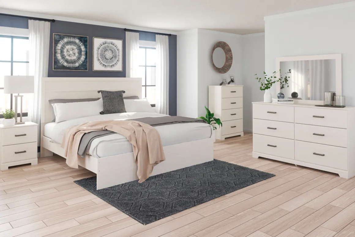 Stelsie Panel Bed In Gray, Full