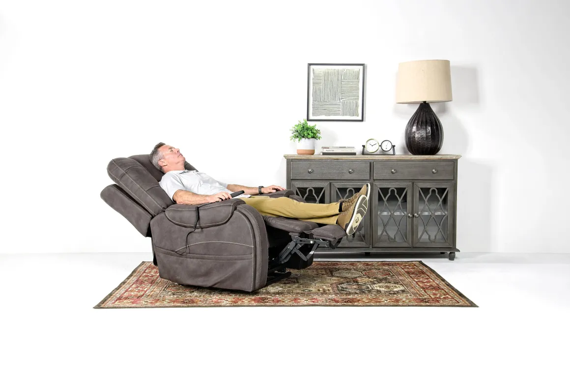 Str 3 Power Lift Chair W/ Wireless Charger In Gunmetal