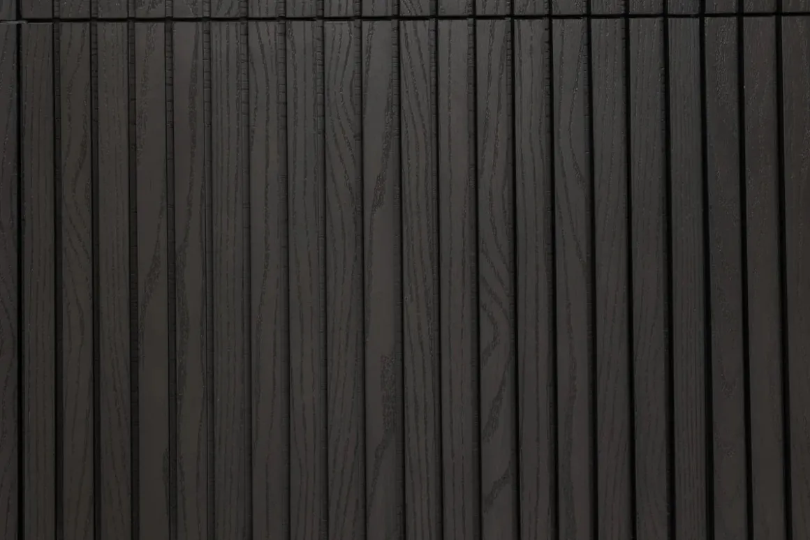 Transformer Round Extendable Dining Table In Scandinavian Oak