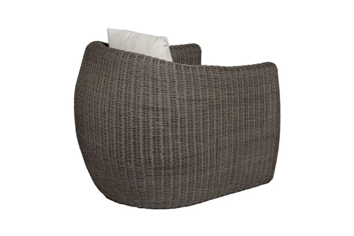 Tropic Outdoor Lounge Chair In Brown