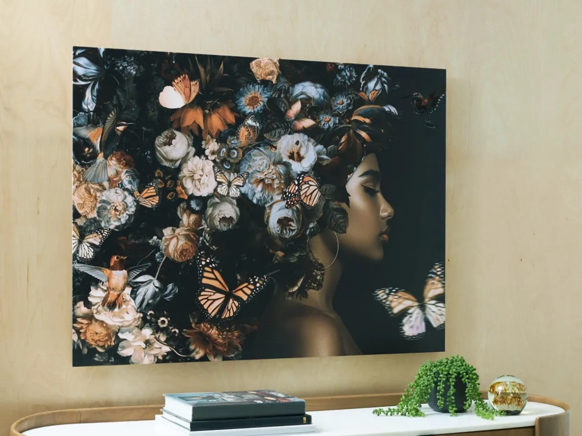 Valfer Female W/ Floral Wall Art