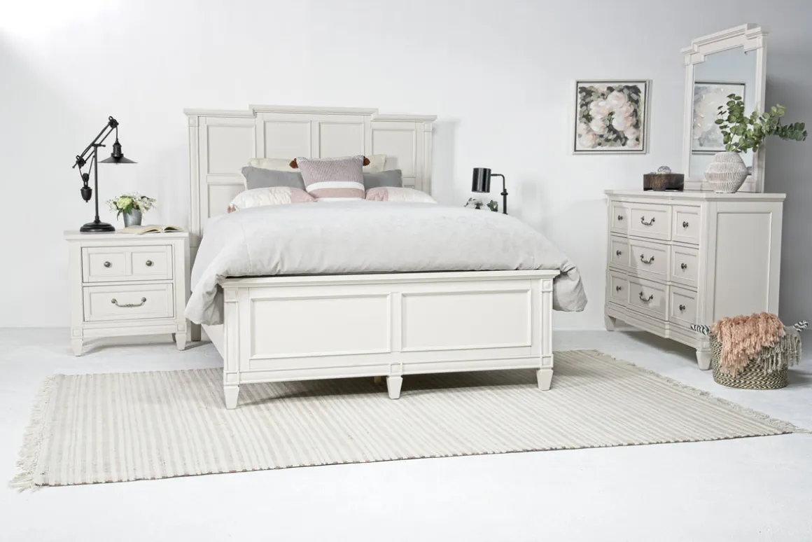 Willowbrook Panel Bed In Pebble, Queen